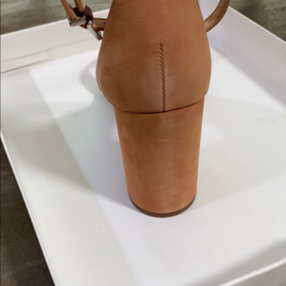 schutz heels - Picture 4 of 5